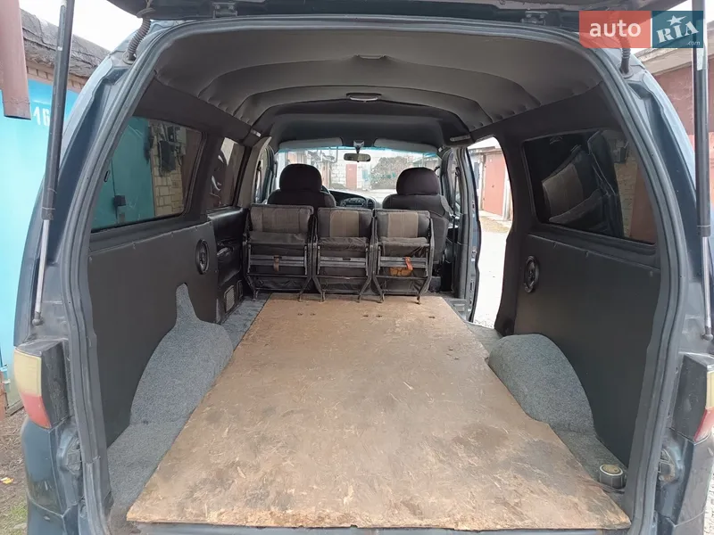 Hyundai H 200 2000 VIN KMJWVH7FPYU169708 фото оголошення 9 з 44