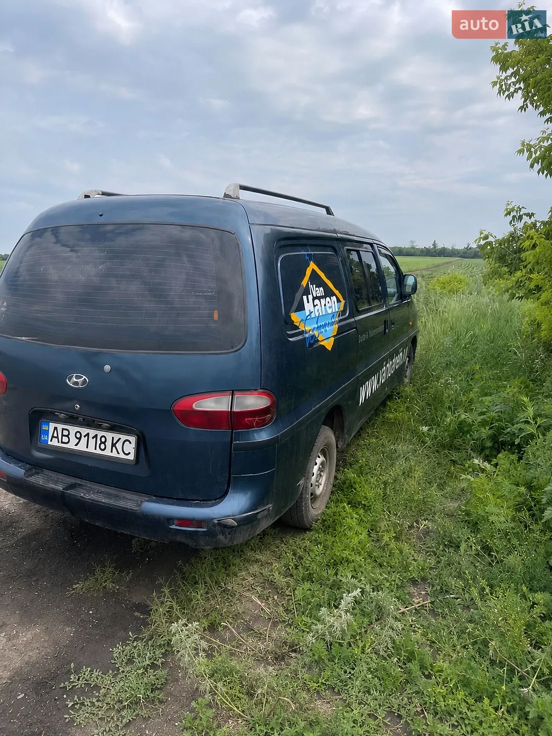 Hyundai H 200 1998 VIN KMJWVH7FPWU053511 фото оголошення 3 з 5