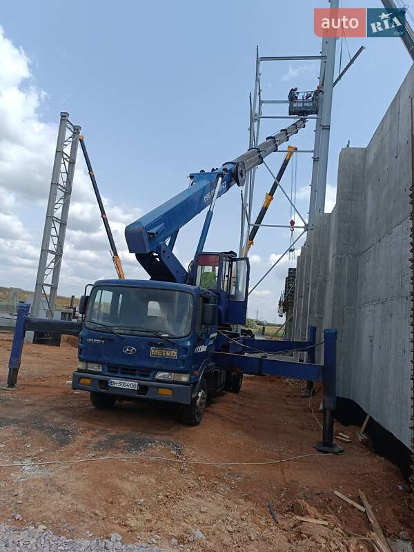 Автовишка Hyundai HD 120 2011 в Одесі