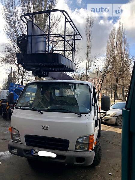 Автовышка Hyundai HD 65 2010 в Одессе