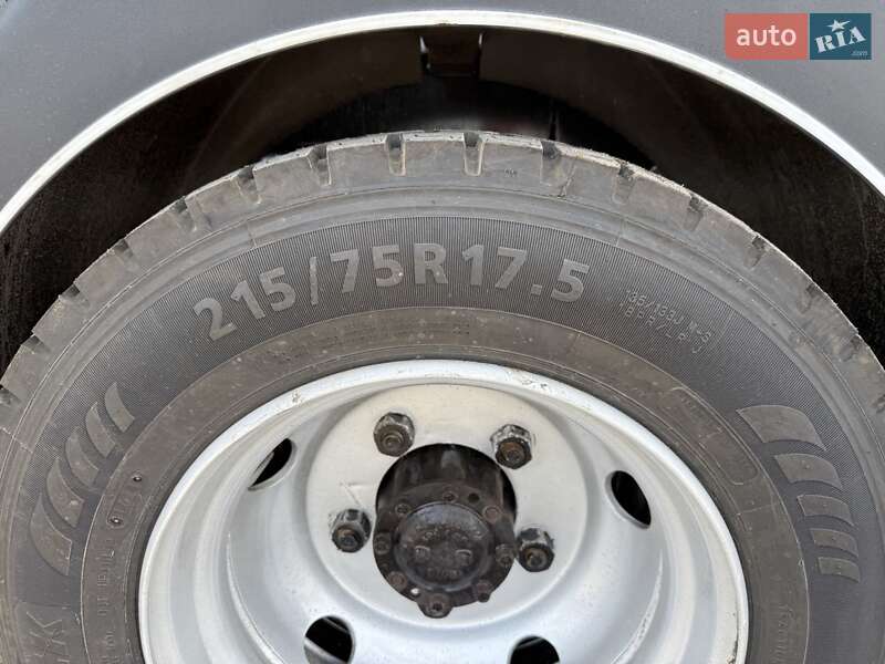 Бензовоз Hyundai HD 65 2004 в Запорожье