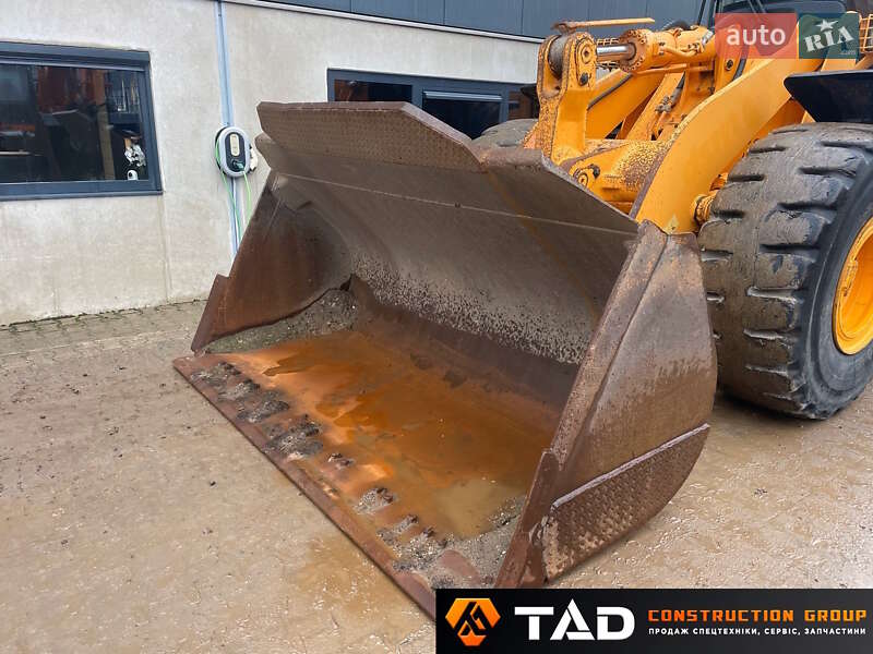 Фронтальный погрузчик Hyundai HL 770 2016 в Киеве