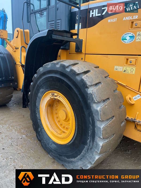 Фронтальный погрузчик Hyundai HL 770 2016 в Киеве