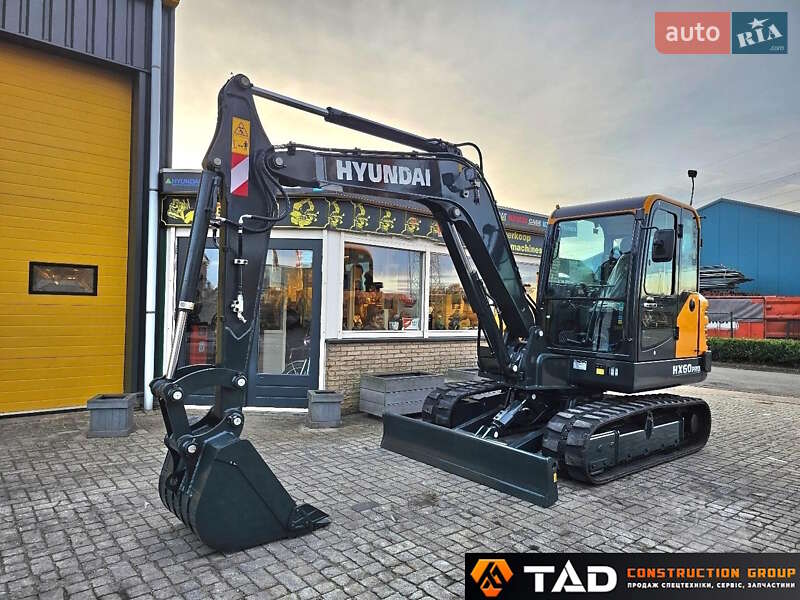 Гусеничный экскаватор Hyundai HX 2025 в Киеве