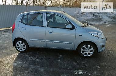 Хэтчбек Hyundai i10 2014 в Киеве