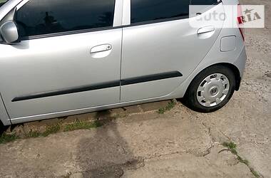 Хэтчбек Hyundai i10 2008 в Долинской