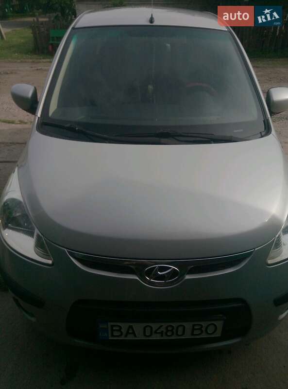 Хэтчбек Hyundai i10 2008 в Долинской