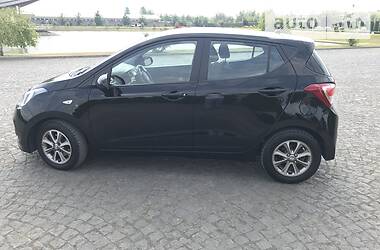 Хэтчбек Hyundai i10 2015 в Львове