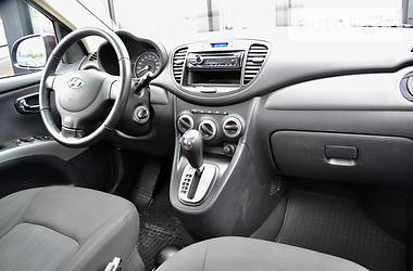 Хэтчбек Hyundai i10 2011 в Киеве