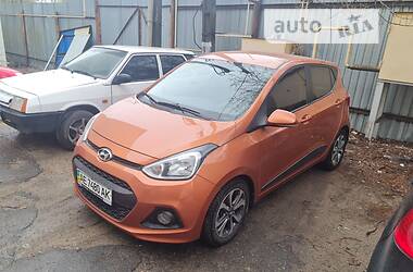 Хэтчбек Hyundai i10 2014 в Днепре