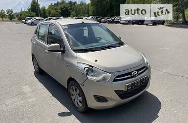 Хэтчбек Hyundai i10 2013 в Киеве