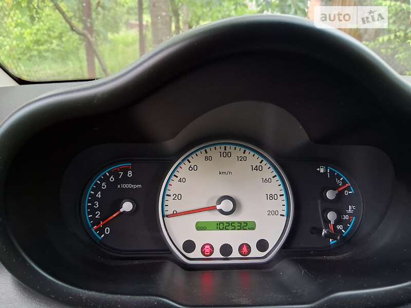 Хэтчбек Hyundai i10 2009 в Львове фото 24 Хэтчбек Hyundai i10 2009 в Львове