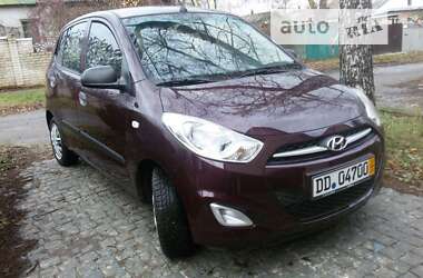 Хэтчбек Hyundai i10 2013 в Харькове