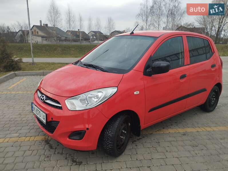 Hyundai i10 2011