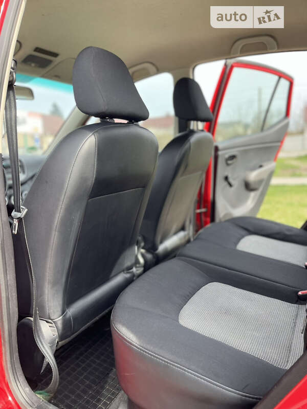 Хетчбек Hyundai i10 2009 в Боярці