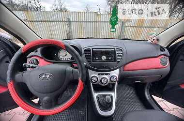 Хэтчбек Hyundai i10 2009 в Виннице