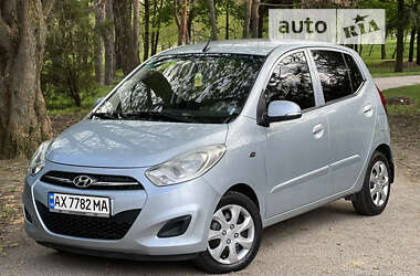 Хэтчбек Hyundai i10 2013 в Харькове