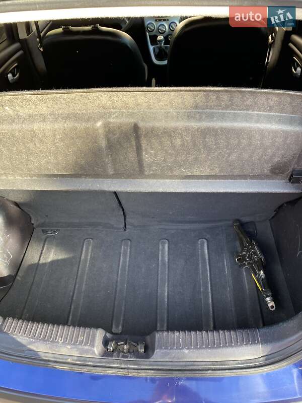 Хэтчбек Hyundai i10 2009 в Одессе