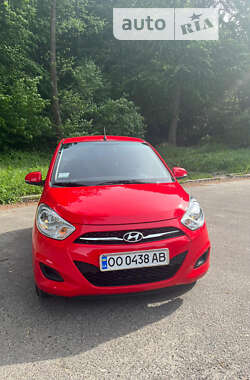 Хэтчбек Hyundai i10 2012 в Львове