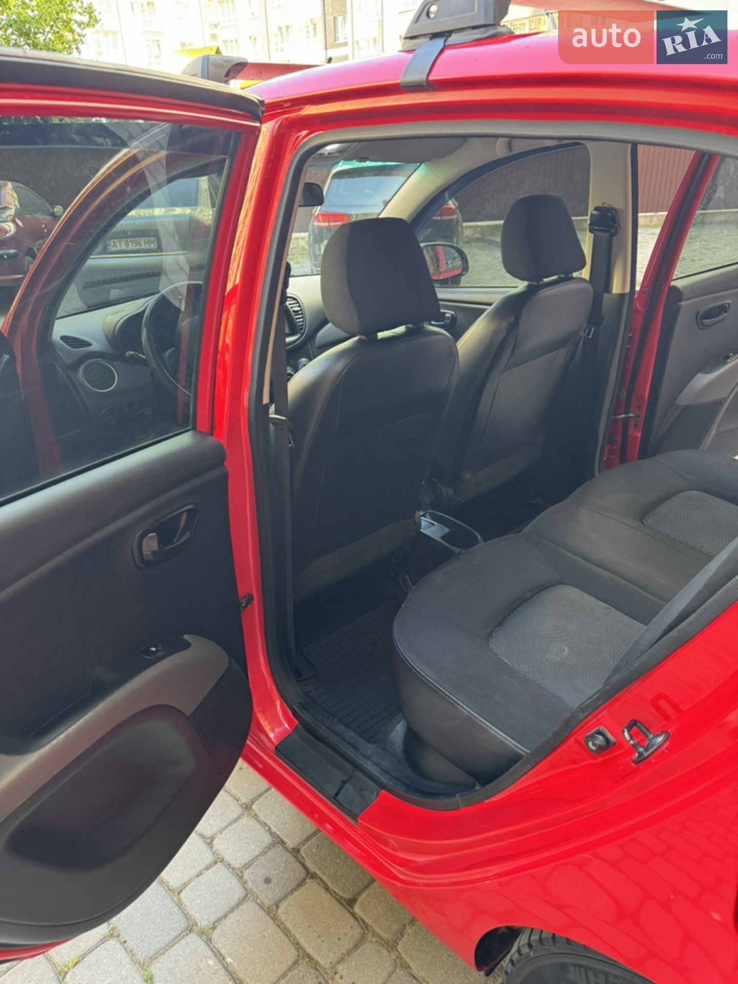 2010 Hyundai i10 - мініатюра 8