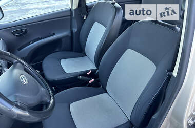 Хэтчбек Hyundai i10 2008 в Киеве