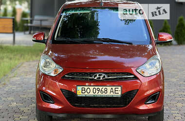 Хетчбек Hyundai i10 2012 в Рівному