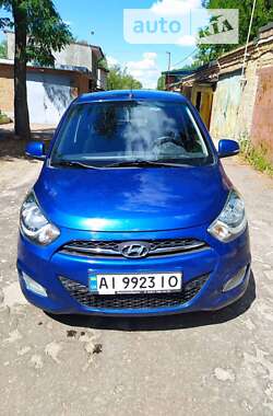 Хэтчбек Hyundai i10 2011 в Киеве