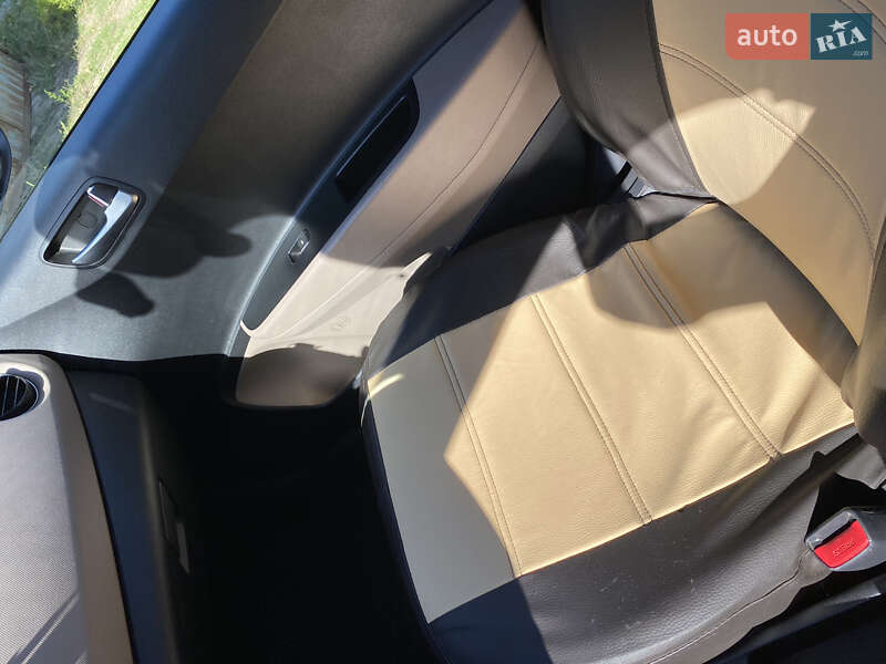 Хэтчбек Hyundai i10 2015 в Рени