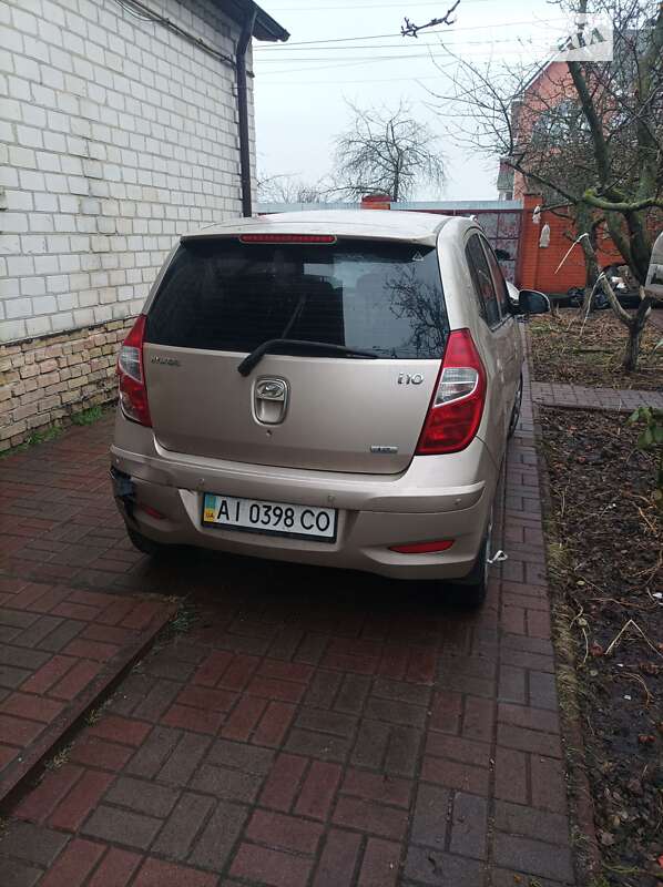 Хэтчбек Hyundai i10 2011 в Киеве фото 7 Хэтчбек Hyundai i10 2011 в Киеве