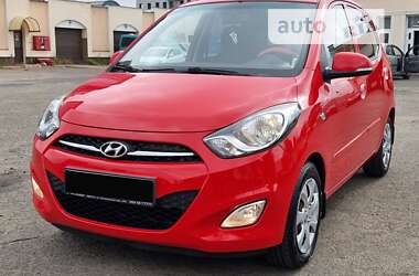 Хэтчбек Hyundai i10 2013 в Одессе