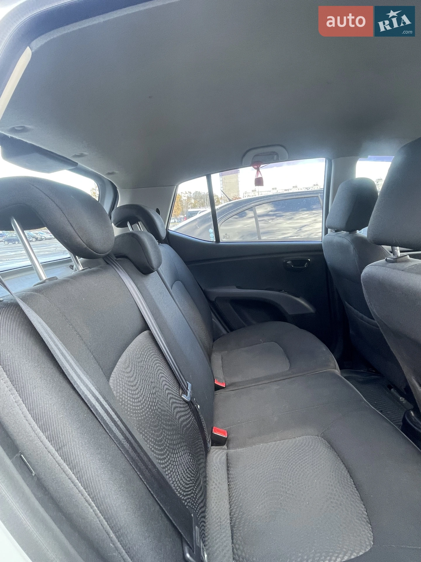 2013 Hyundai i10 - мініатюра 7