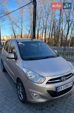 Хэтчбек Hyundai i10 2010 в Хмельницком