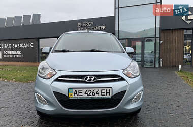 Хэтчбек Hyundai i10 2013 в Днепре