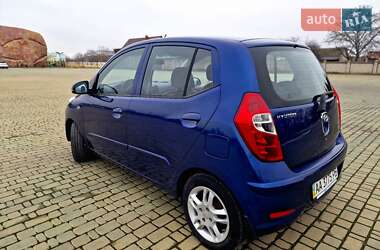 Хетчбек Hyundai i10 2012 в Одесі