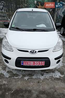 Хэтчбек Hyundai i10 2008 в Луцке