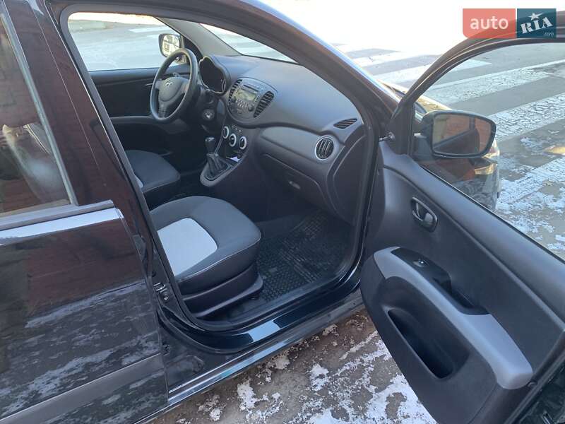 Хэтчбек Hyundai i10 2008 в Виннице
