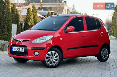 Хэтчбек Hyundai i10 2008 в Одессе