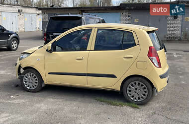 Хетчбек Hyundai i10 2008 в 