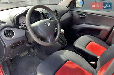 Хэтчбек Hyundai i10 2008 в 