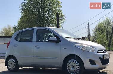 Хэтчбек Hyundai i10 2013 в 