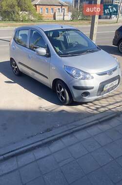 Хэтчбек Hyundai i10 2008 в 