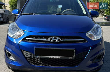 Хетчбек Hyundai i10 2011 в 