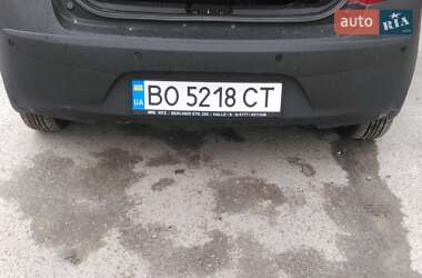 Хетчбек Hyundai i10 2010 в 