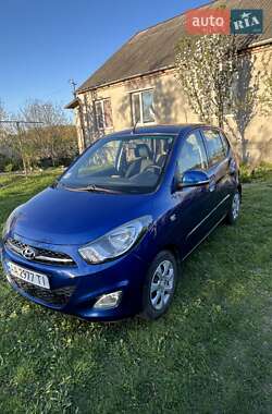 Хетчбек Hyundai i10 2012 в Полонному