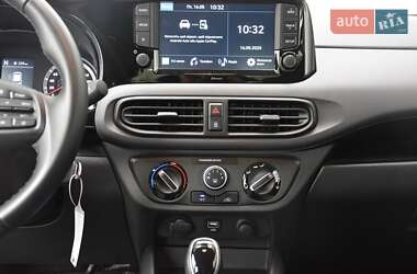 Хетчбек Hyundai i10 2021 в 