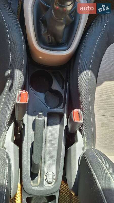 Хэтчбек Hyundai i10 2017 в Львове