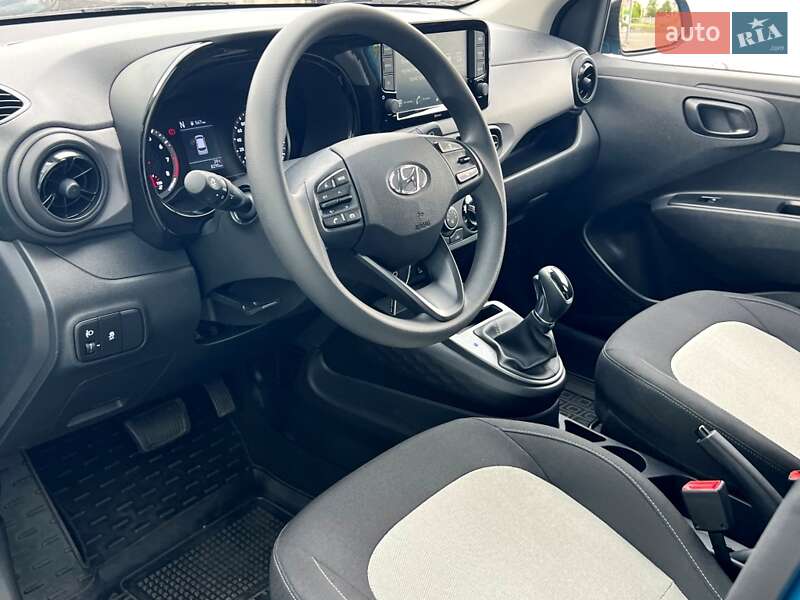 Хетчбек Hyundai i10 2023 в Києві