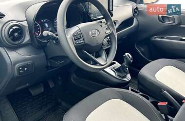 Хэтчбек Hyundai i10 2023 в 