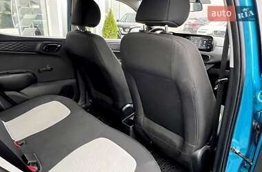 Хэтчбек Hyundai i10 2023 в 