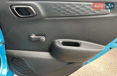 Хэтчбек Hyundai i10 2023 в 